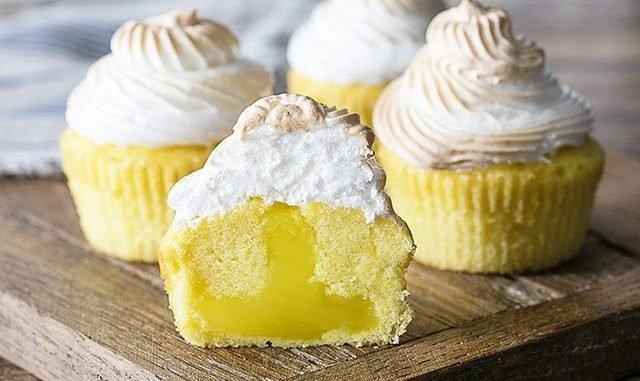 Zitronen Cupcakes mit Baiser-haube (Für ca. 12 cupcakes) - Beste Essen
