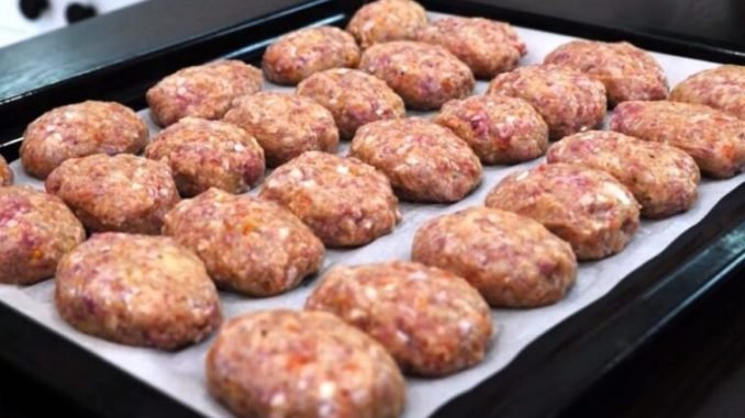FRIKADELLEN-AUS-DEM-BACKOFEN-KINDERLEICHT-LECKER-758x429-1